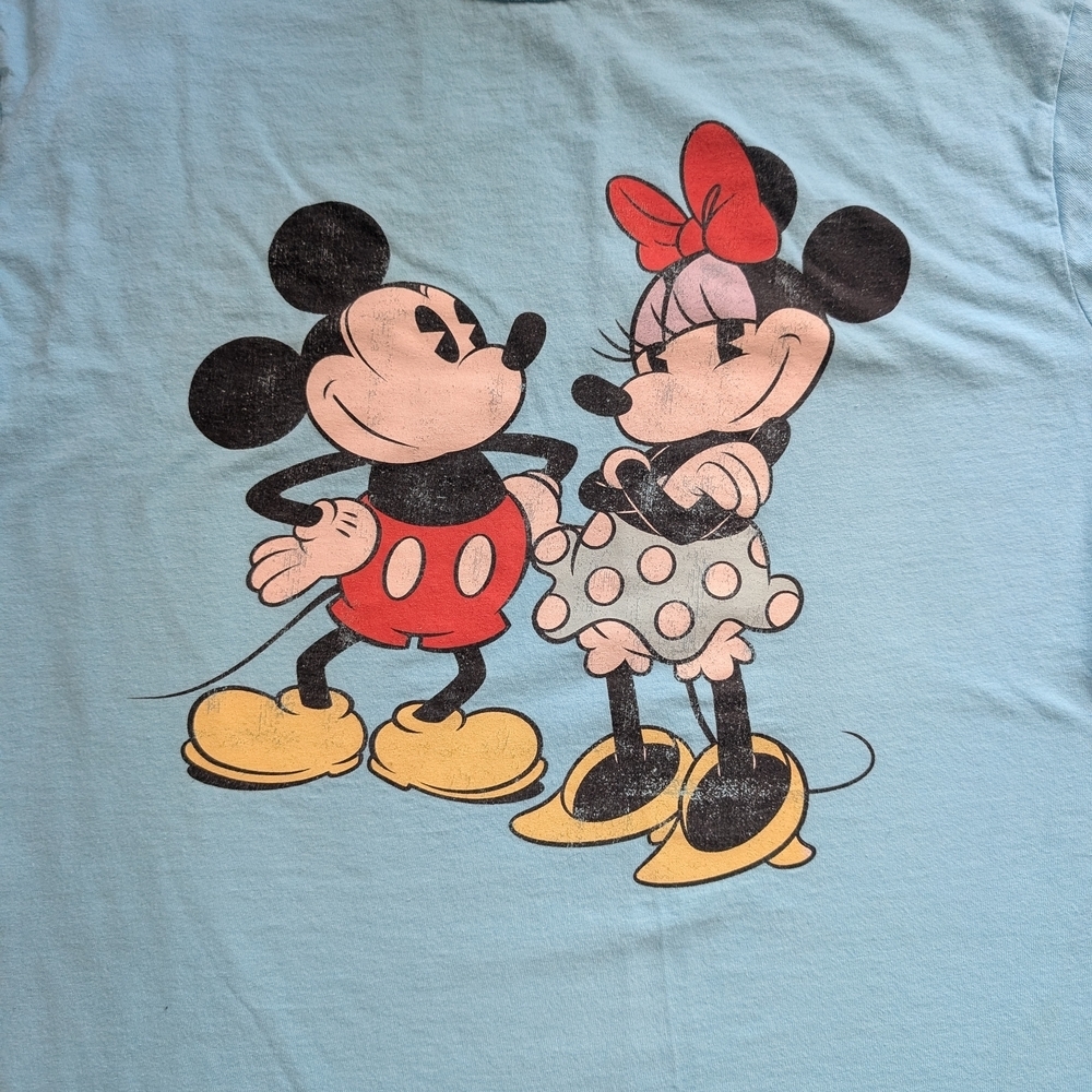 🎀 $5 Disney  Blue Mickey and Minnie T-Shirt - Picture 4 of 5